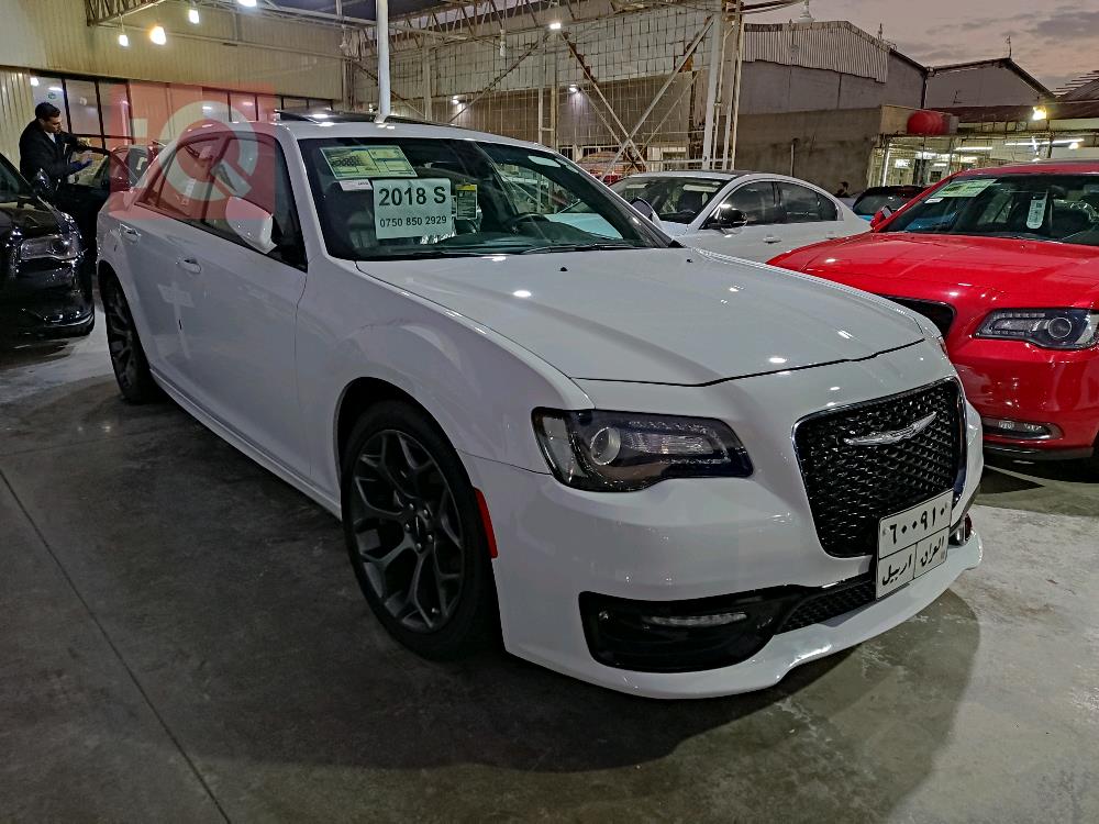 کرایسلەر 300